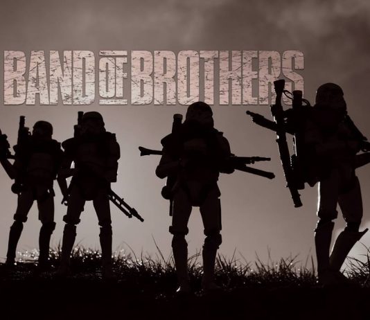 Robinson rohamosztagosai – amikor Apu is beszáll a játékba